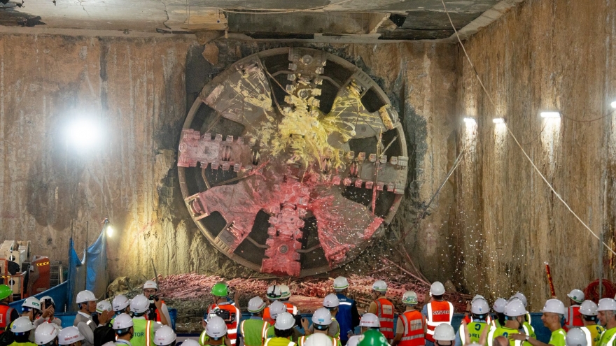 Hoàn thành toàn bộ hành trình khoan hầm tuyến Metro Nhổn - Ga Hà Nội