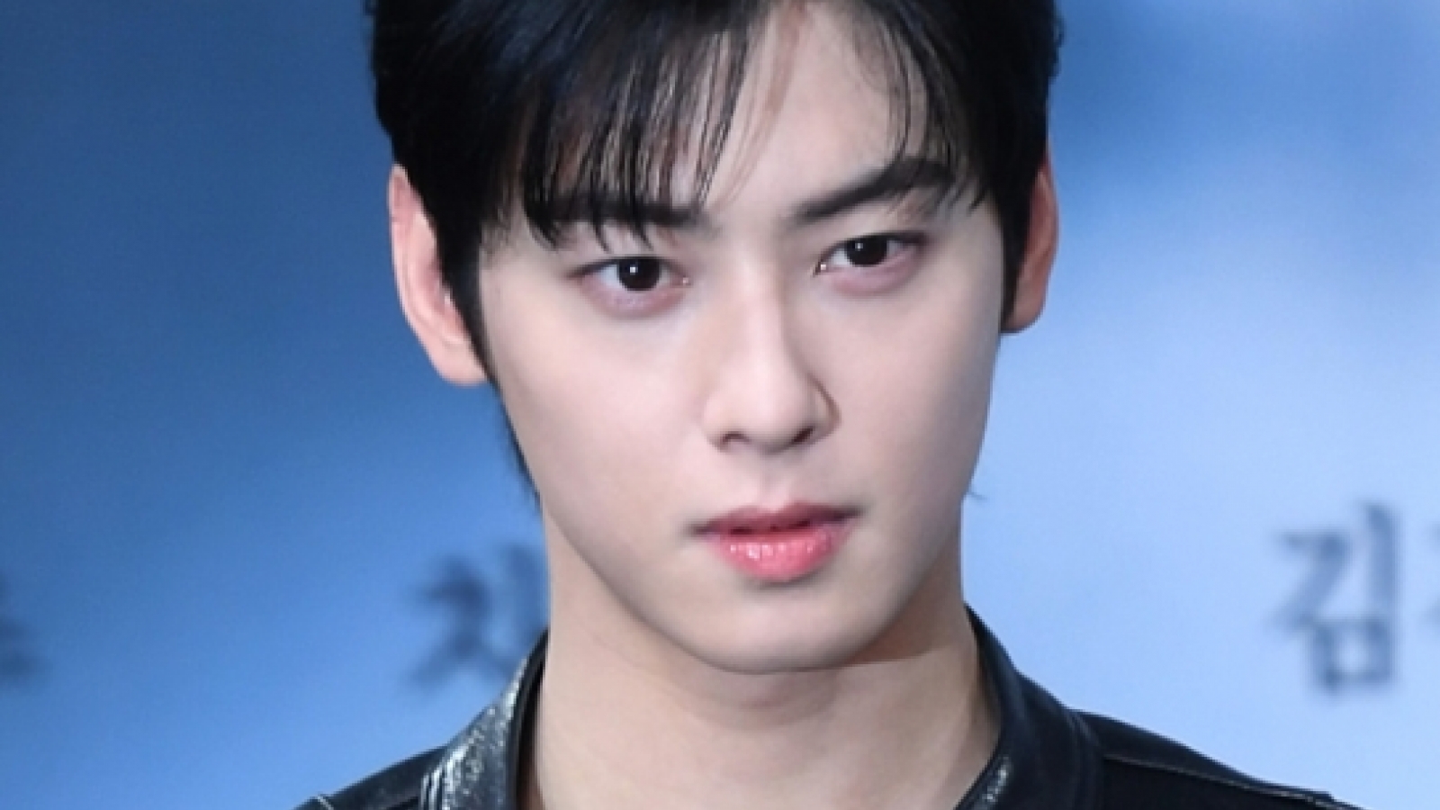 Cha Eun Woo xác nhận đã đóng thuế 200 tỷ won