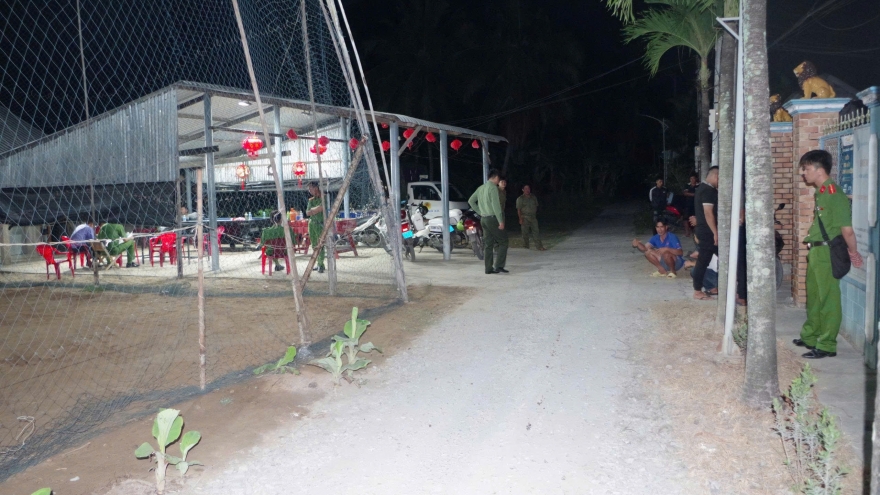 Bắt đối tượng vô cớ đâm chết người đang ngồi xem bóng chuyền