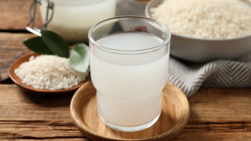 Nước gạo lên men: Bí quyết dưỡng da sáng mịn ít người biết
