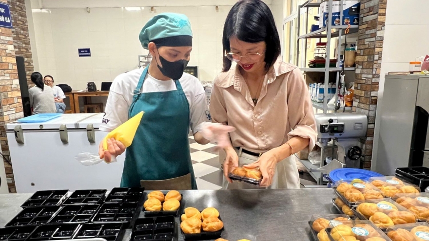 Người gieo hy vọng cho phụ nữ bị bạo hành