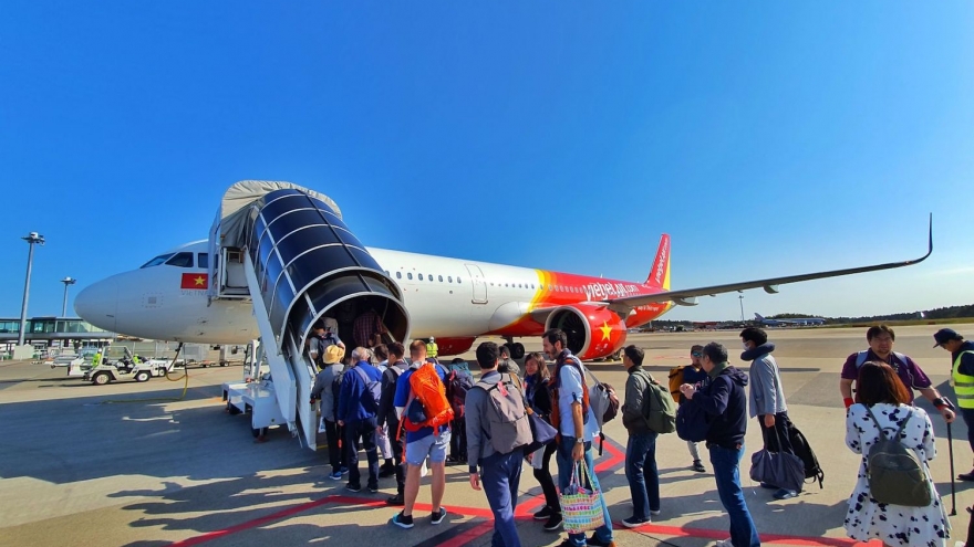 Holiday travel costs surge, tourists adjust plans