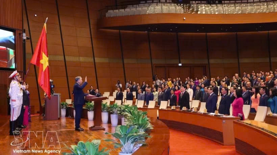 More congratulations extended to Vietnam’s newly-elected key leaders