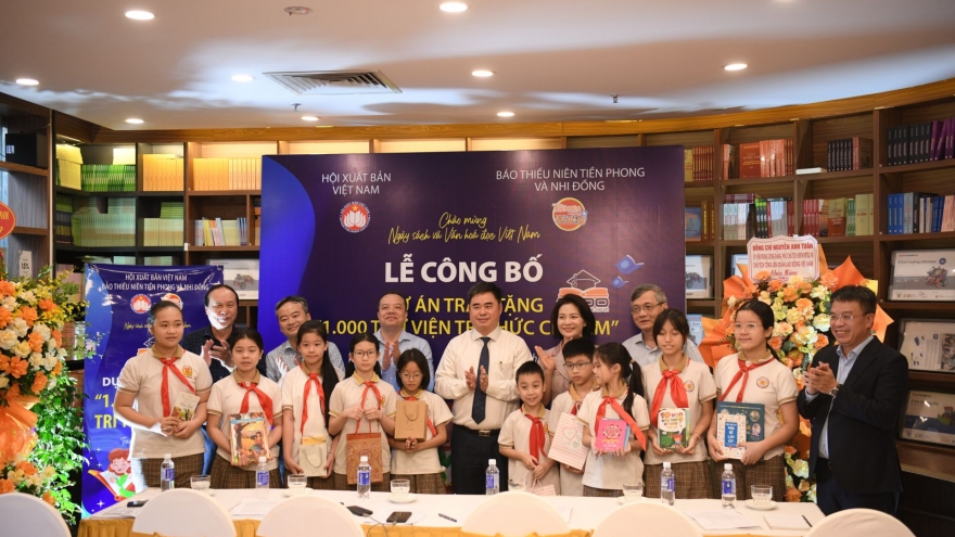 Khởi động dự án 1.000 thư viện tri thức cho học sinh