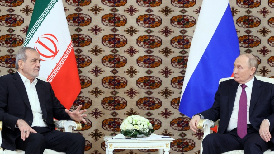 Tổng thống Nga và Iran trao đổi về tình hình Trung Đông