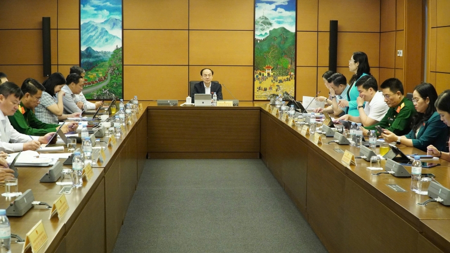 Trụ sở dôi dư: Nếu "làm cơ học" sẽ lãng phí dài hạn