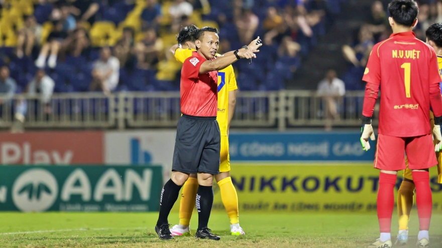 Trọng tài Malaysia cầm còi trận “chung kết ngược” tại vòng 20 V-League 2025/2026