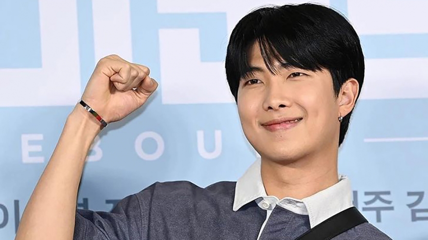 RM của BTS đối mặt với tranh cãi về việc hút thuốc nơi công cộng ở Nhật Bản