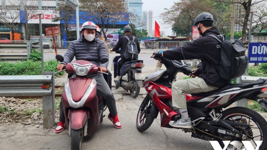 Vi phạm giao thông tại đường ngang đường sắt sẽ bị xử phạt như thế nào từ 15/5