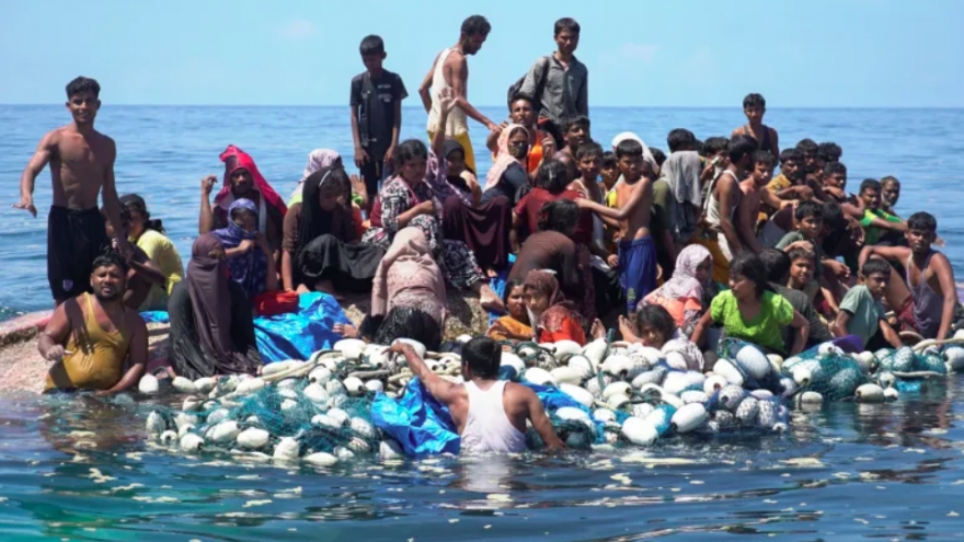 Khoảng 250 người mất tích do chìm thuyền trên biển Andaman