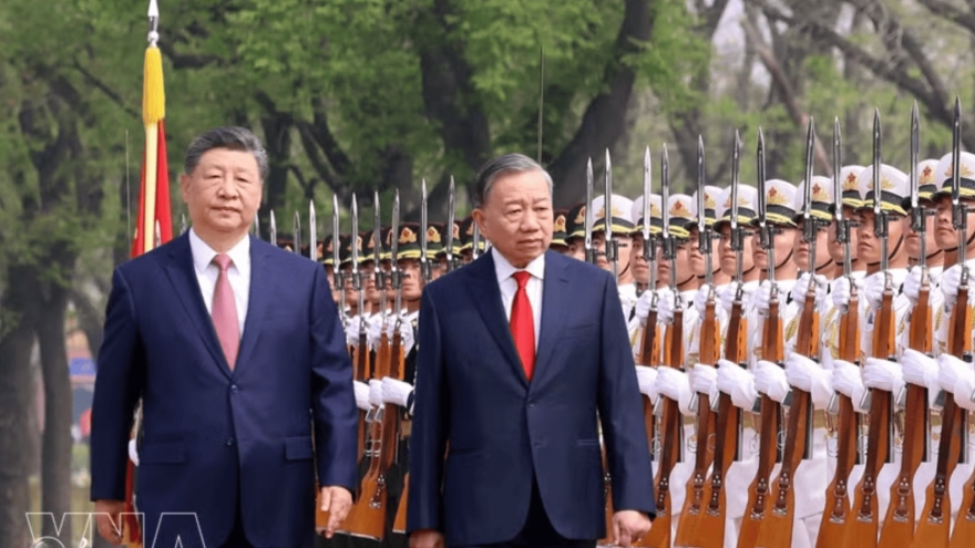 Vietnam, China accelerate building of multidimensional connectivity framework
