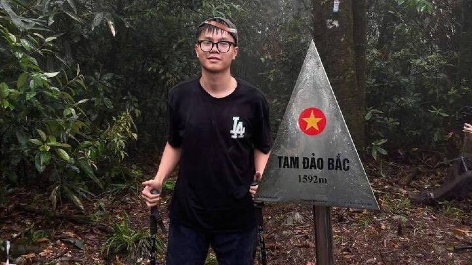 Đã tìm thấy nam sinh mất tích khi leo núi Tam Đảo
