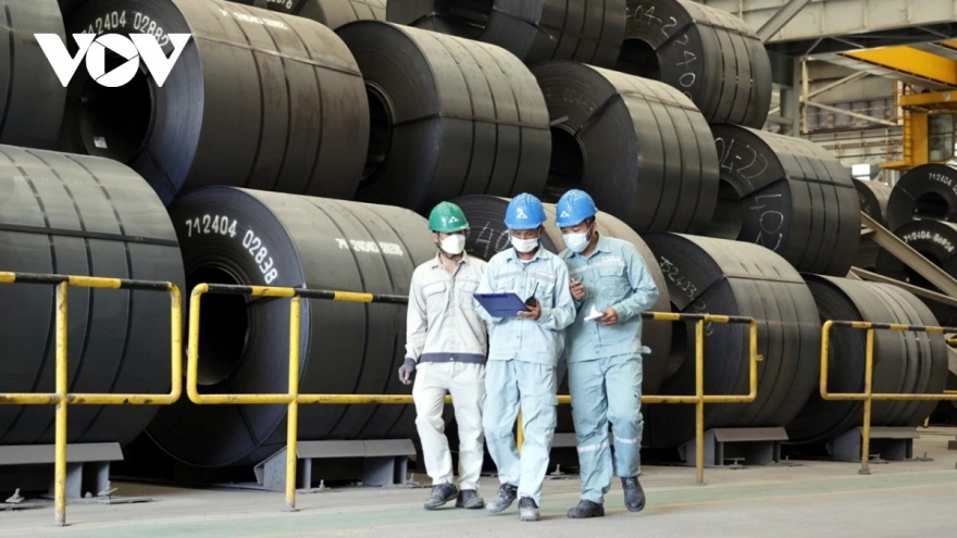 Áp thuế chống bán phá giá 27,83% với thép cán nóng khổ rộng từ Trung Quốc