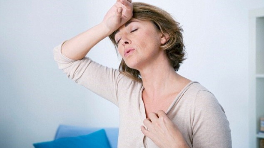 Phụ nữ tiền mãn kinh nên ăn uống thế nào để khỏe - trẻ - ít bốc hỏa?