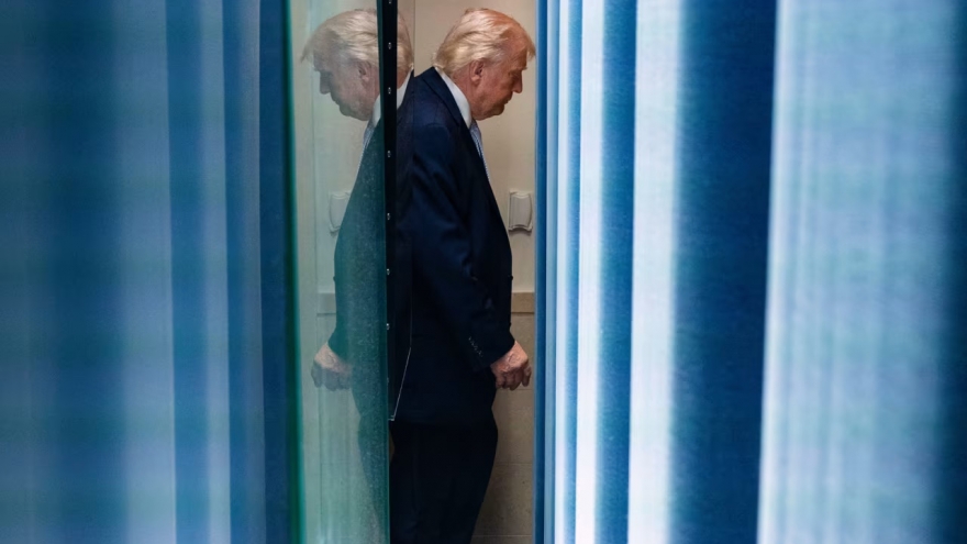 Sức ép nội bộ lên Tổng thống Trump về cuộc chiến với Iran