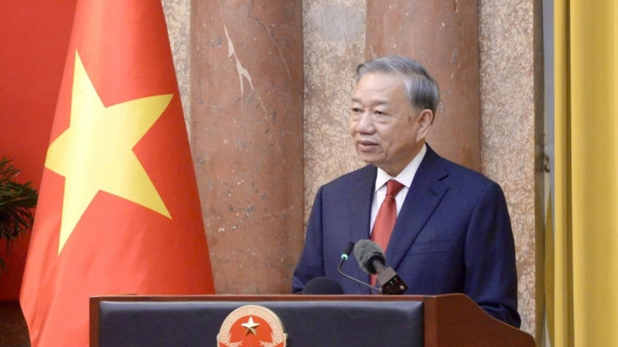 Tổng Bí thư, Chủ tịch nước chúc mừng Ngày truyền thống lực lượng Tham mưu CAND