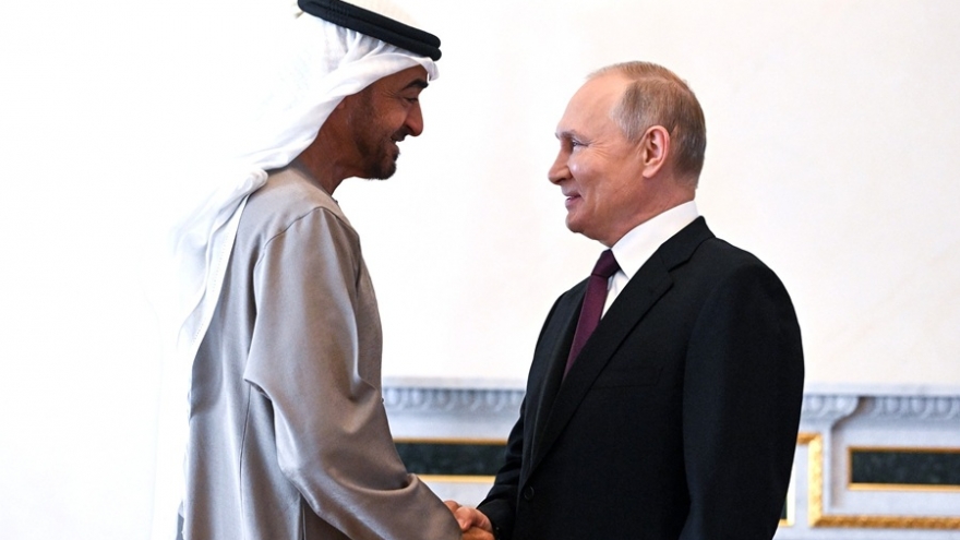 Tổng thống Nga và UAE điện đàm về cuộc chiến Trung Đông