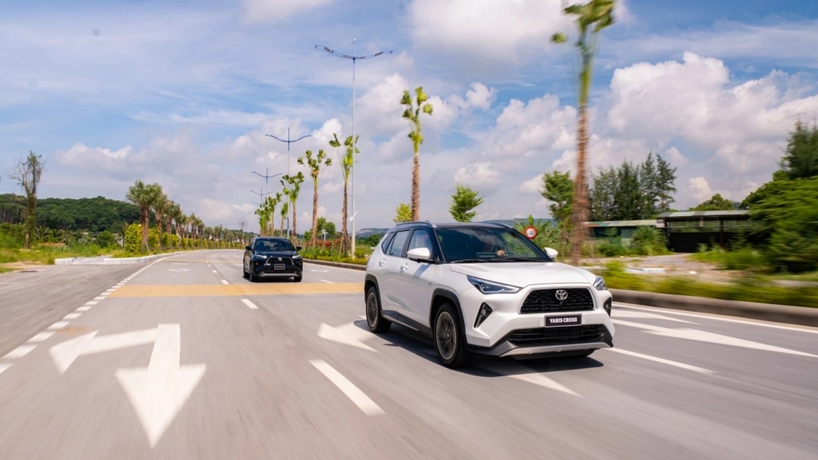 Thị trường ô tô Việt Nam phục hồi mạnh mẽ tháng 3/2026: Doanh số tăng gấp đôi