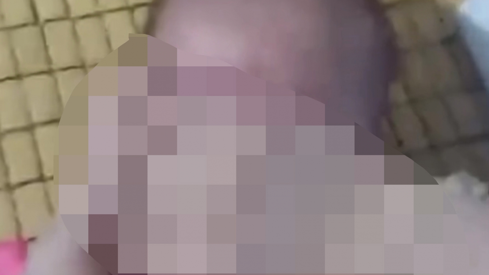 Làm rõ clip mẹ bóp mũi con nhỏ ở Đắk Lắk gây phẫn nộ cộng đồng mạng