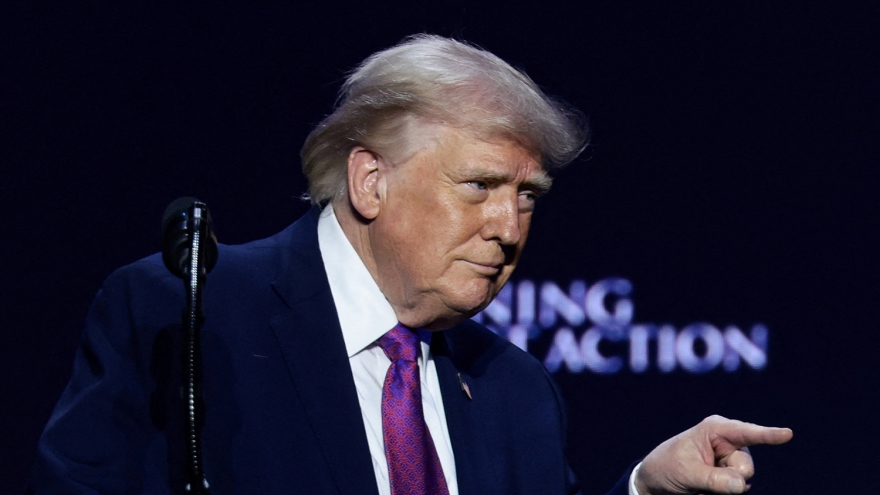 Ông Trump tiết lộ cách Mỹ sẽ thu hồi urani ở Iran