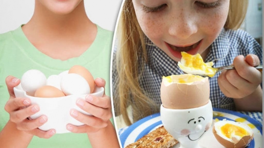 Trứng chớ dại ăn cùng những thứ này kẻo tự mang họa vào người