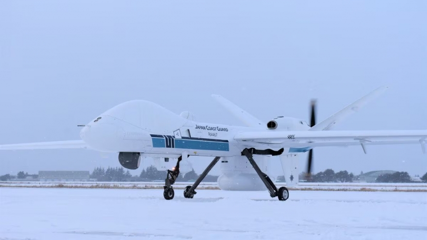 Nhật Bản mở ra bước ngoặt mới với hệ thống tấn công - phòng thủ không người lái