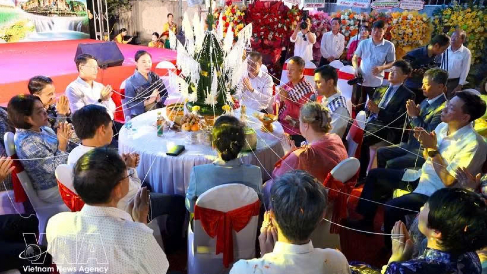 Bunpimay celebration in Da Nang boosts Vietnam–Laos ties
