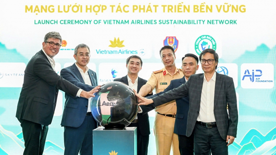 Vietnam Airlines khởi xướng kết nối phát triển bền vững vì tương lai xanh