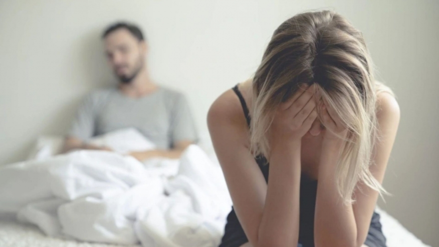 Chiều vợ chuyện chăn gối quá mức khiến chồng kiệt sức, không đáp ứng dễ bất hòa