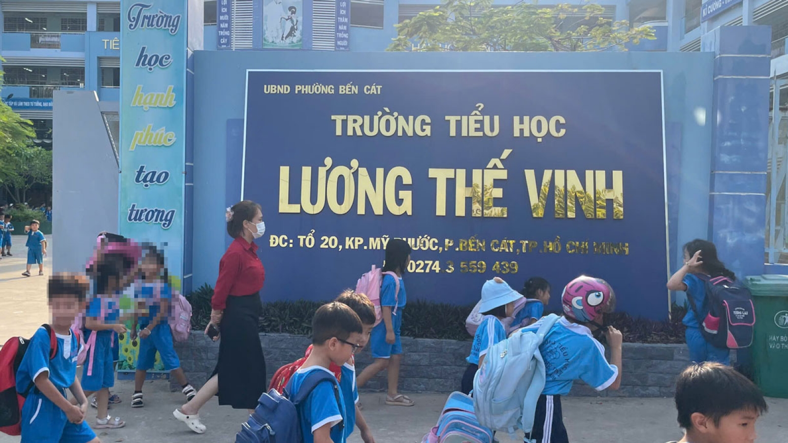 Đình chỉ công tác giáo viên ở TP.HCM phạt học sinh tự chích kim tiêm vào tay
