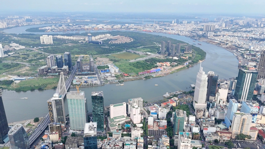 Tăng trưởng quý I cao kỷ lục, TP.HCM đòi hỏi cán bộ hành động khác biệt