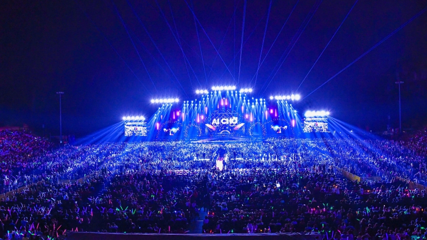 Mãn nhãn chương trình nghệ thuật khai mạc Liên hoan phát thanh toàn quốc lần thứ XVII