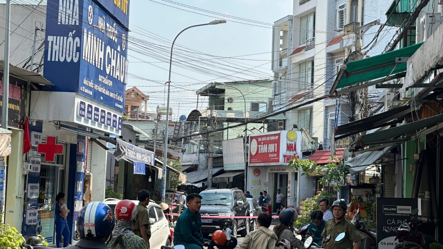 Cháy dãy nhà trọ trong đêm tại TP.HCM, 2 người tử vong, 5 người bị thương