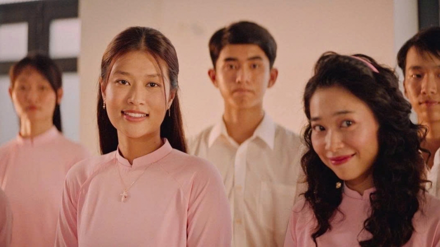 "Hẹn em ngày nhật thực" cán mốc doanh thu 100 tỷ đồng