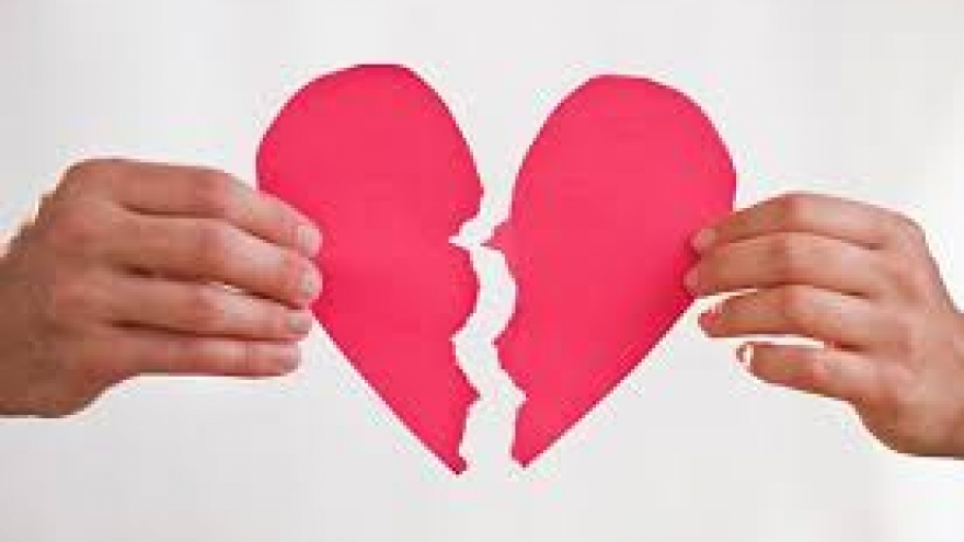 Tại sao khi yêu nhau say đắm nhưng cưới về lại thành "địa ngục hôn nhân"?
