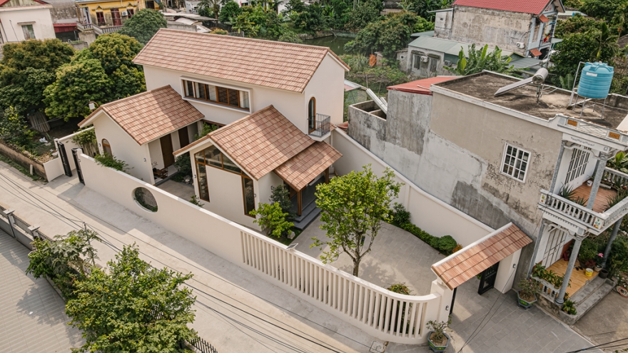 Hải Dương Villa: Nén diện tích xây dựng để mở rộng không gian thiên nhiên xanh mát