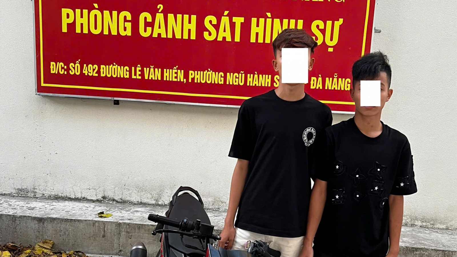Con ruột cấu kết bạn bè phá két sắt lấy tài sản của gia đình