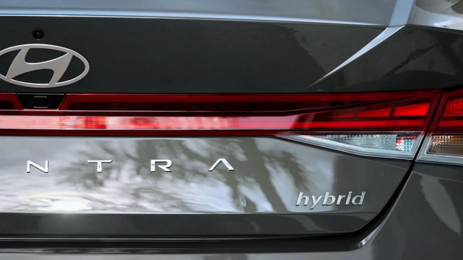 Triệu hồi Hyundai Elantra Hybrid vì nguy cơ quá nhiệt