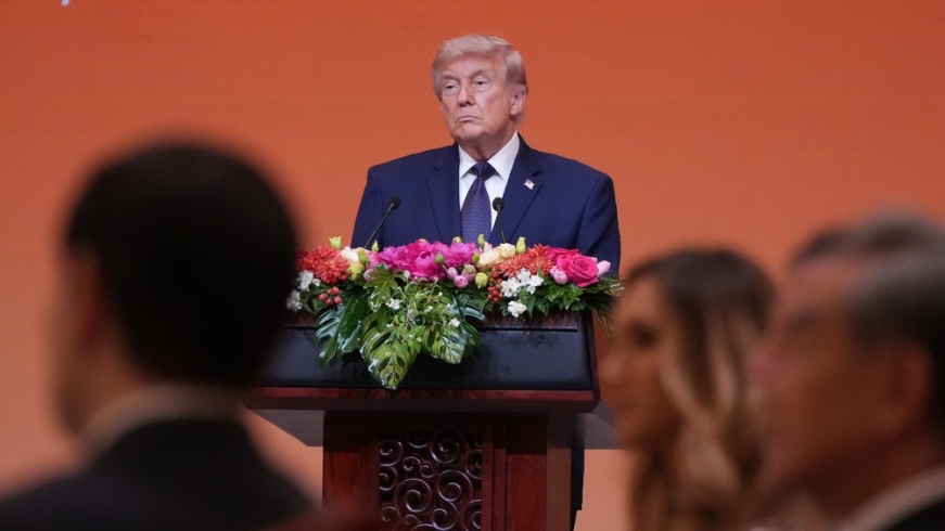 Tổng thống Trump: Mỹ bảo vệ eo biển Hormuz là vì lợi ích của đồng minh
