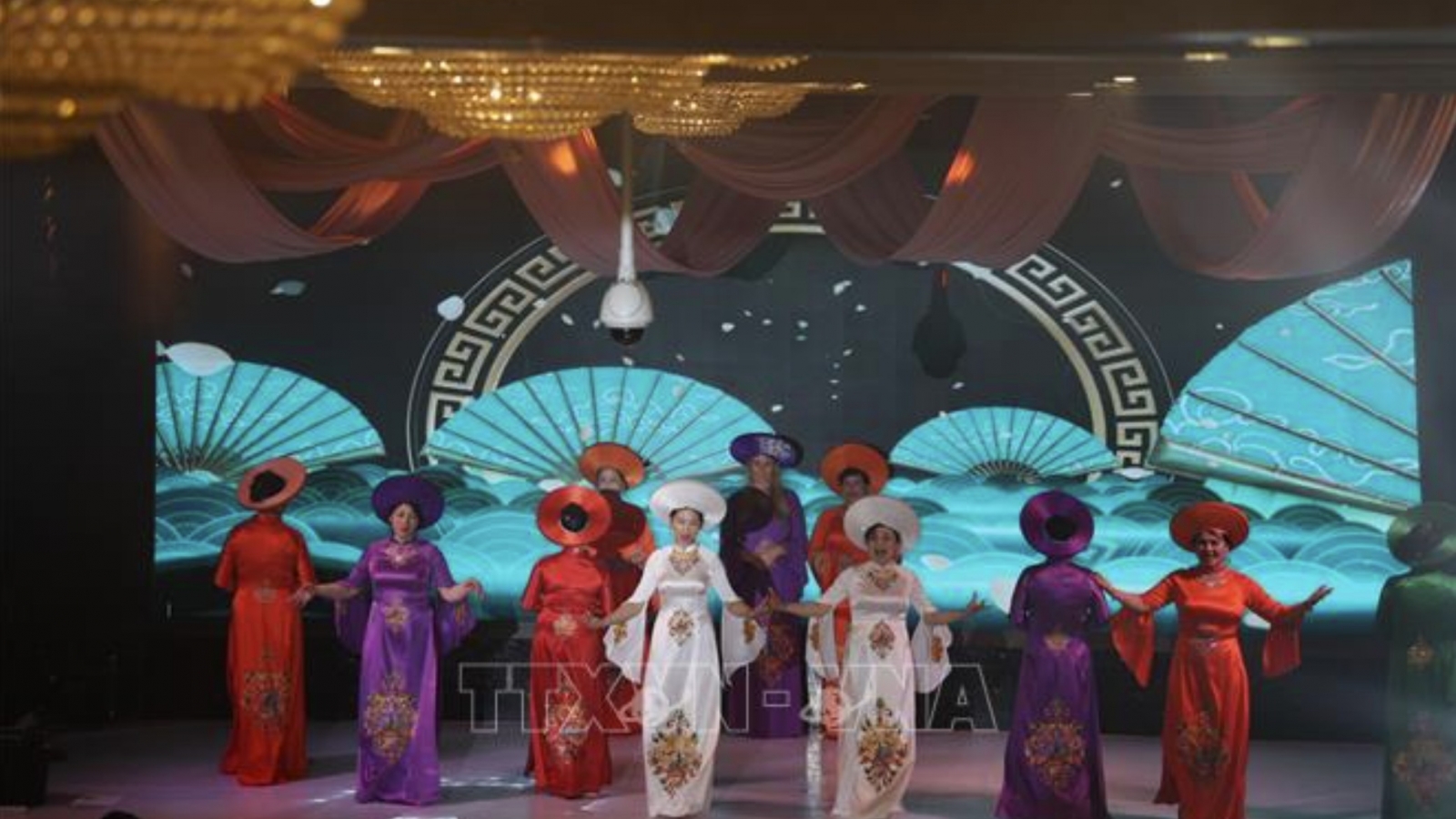 Ao Dai festival highlights enduring vitality of Vietnamese culture in Europe