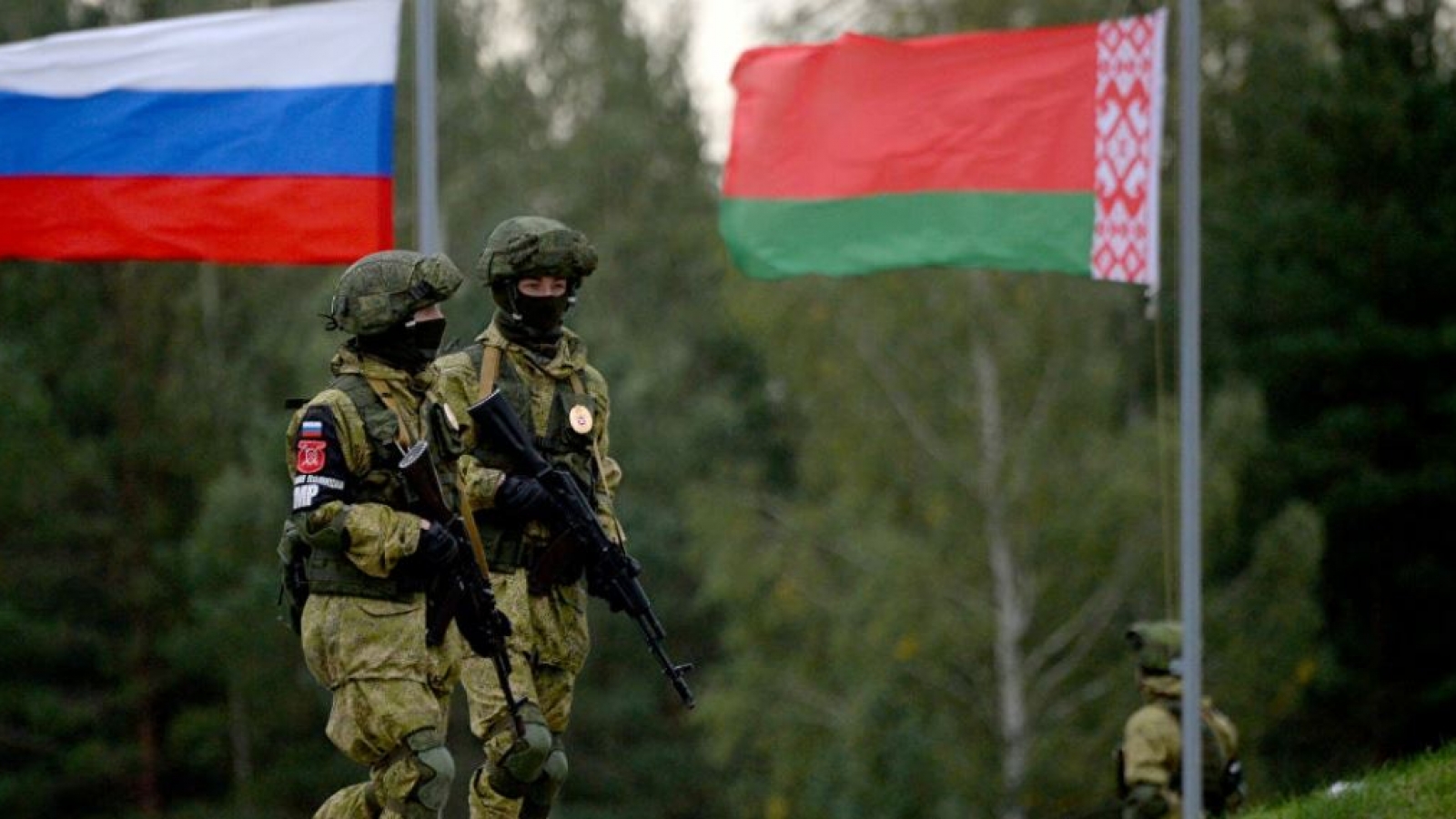Nga-Belarus diễn tập hạt nhân quy mô lớn, Iskander và Kinzhal đồng loạt triển khai