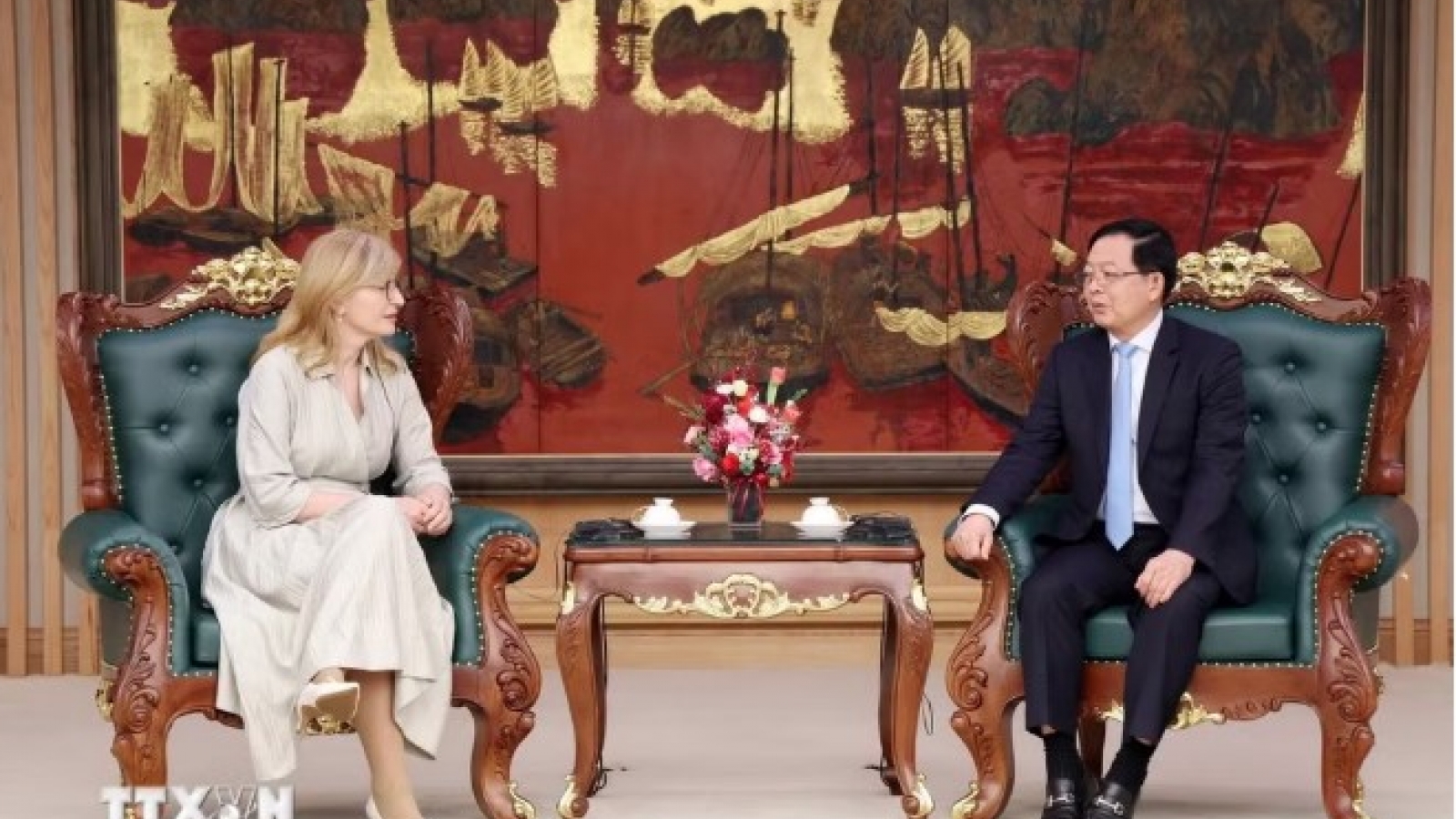 Deputy PM Dung hopes for broader cooperation with EU