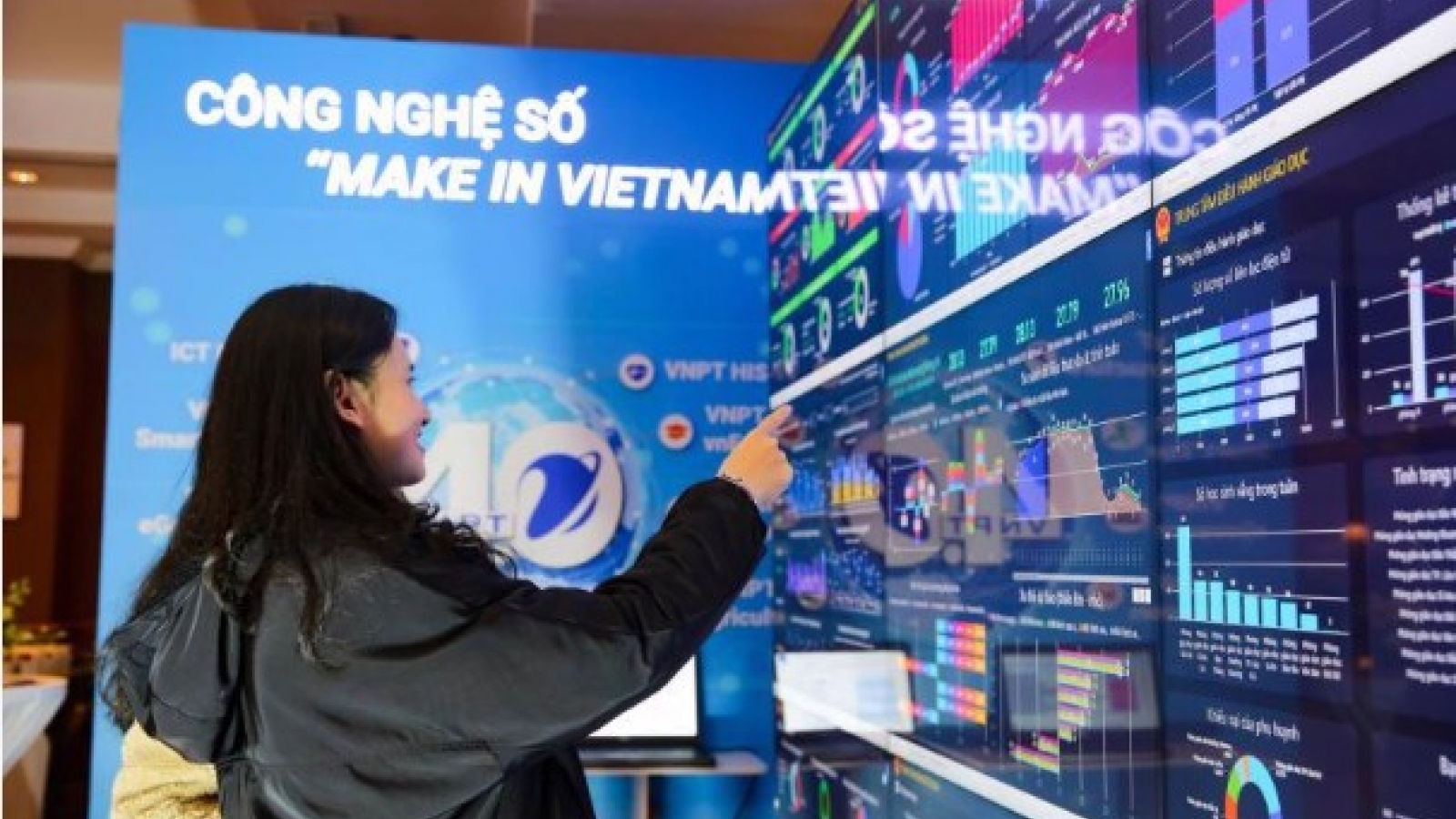 Vietnam sets US$300 billion digital technology revenue goal for 2030