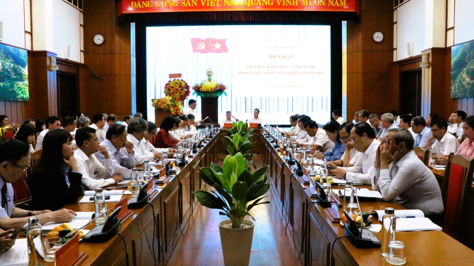 Đà Nẵng tìm động lực tăng trưởng mới từ trí thức khoa học- công nghệ