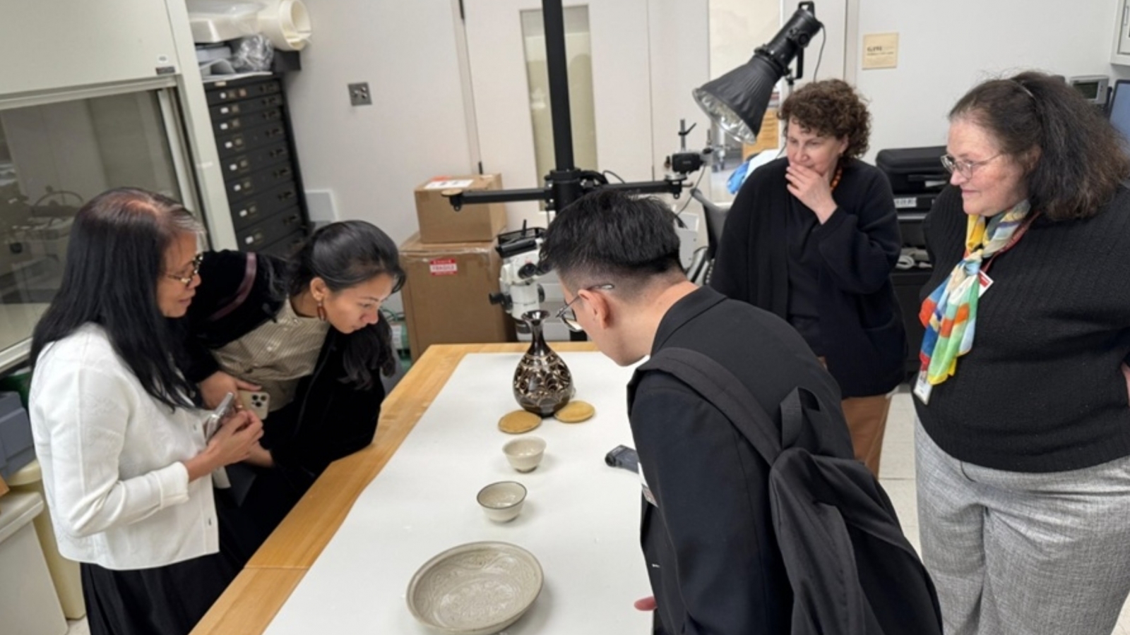 Vietnamese culture promoted at Asian art museum in US