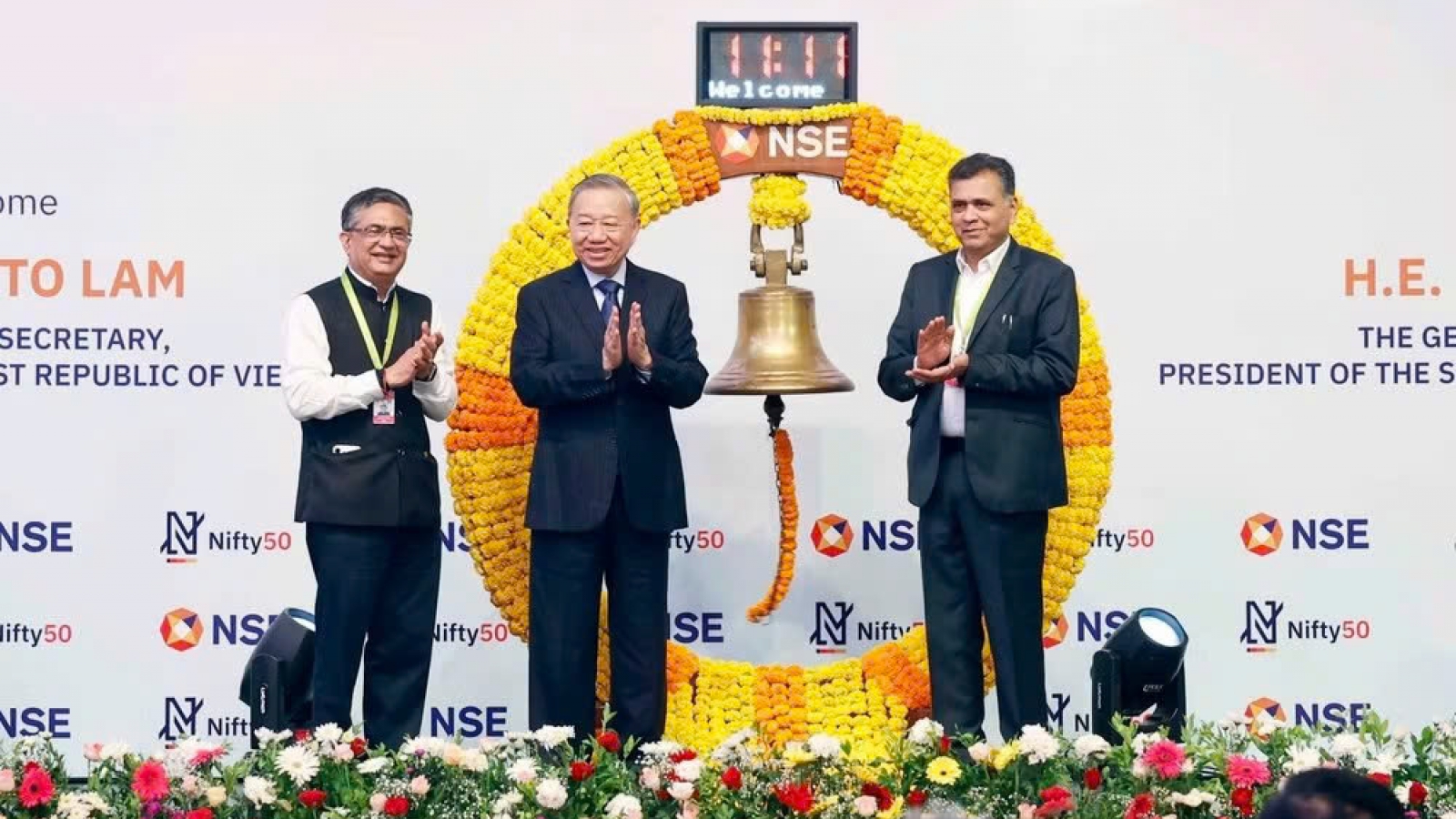 Vietnamese leader rings opening bell at India’s National Stock Exchange