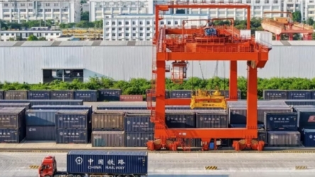Vietnam, China launch new cross-border rail logistics route