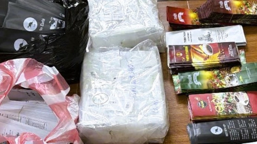 Triệt phá đường dây sản xuất, buôn bán cà phê giả quy mô lớn ở Quảng Trị