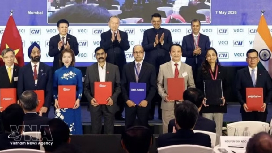 Vietjet promotes aviation infrastructure, technology connectivity between Vietnam