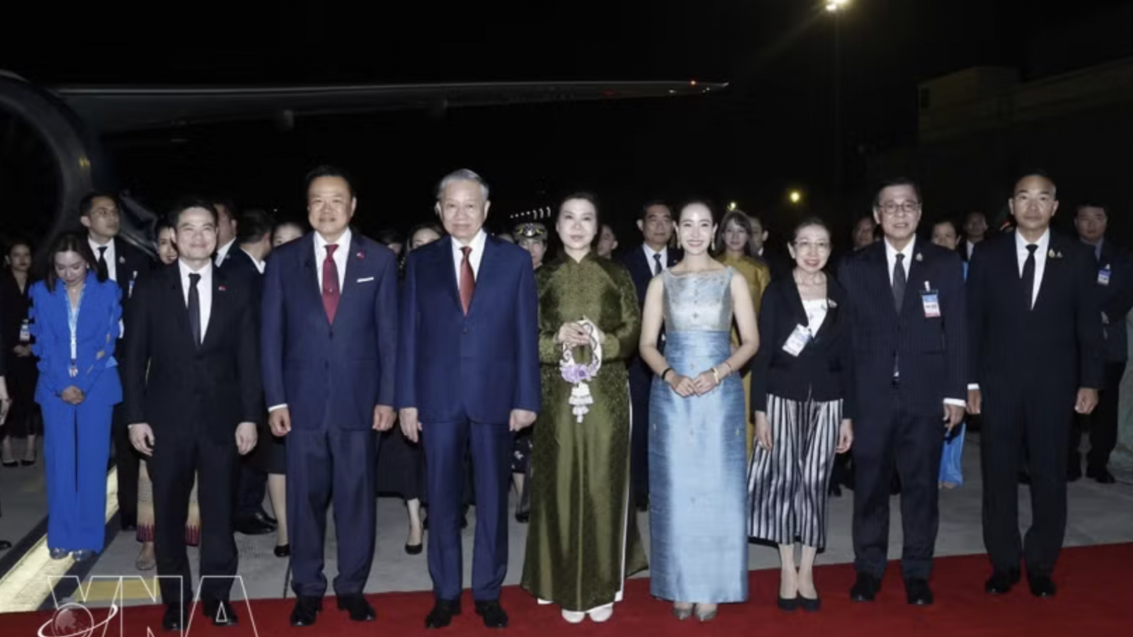 Top Vietnamese leader concludes official visit to Thailand